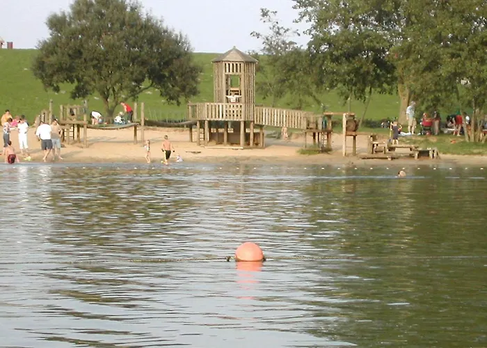 度假居 6 Person In